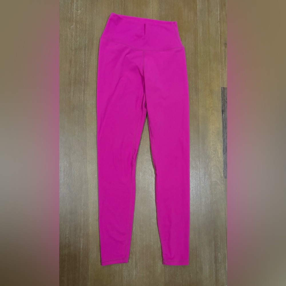 Women's Fuchsia Leggings